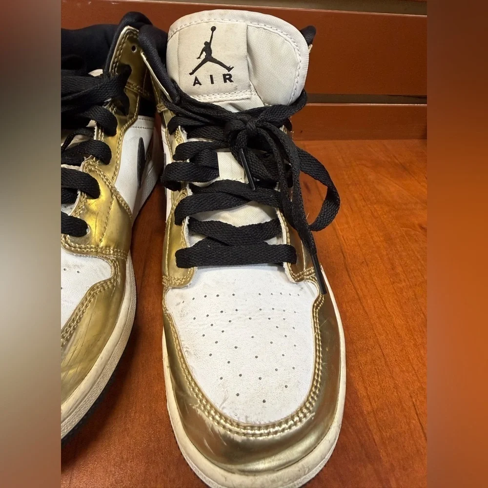 Jordan DC1420-700 Sneakers